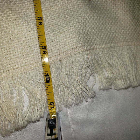 Table Runner Fall Colors 61" L × 27" W - Picture 7 of 7